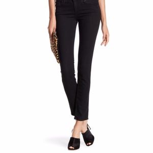 MORE RDUCED NWT AG The Stilt Cigarette leg jeans