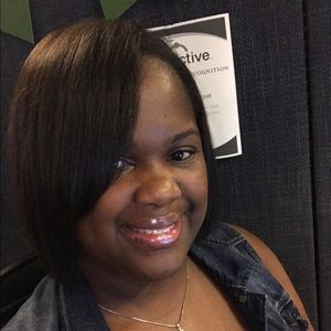 Meet your Posher, Katrina