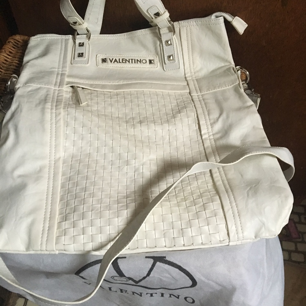 Valentino bag reposh new with dust bag