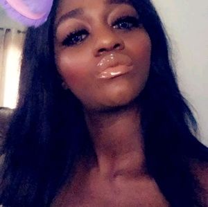 Meet your Posher, Mame