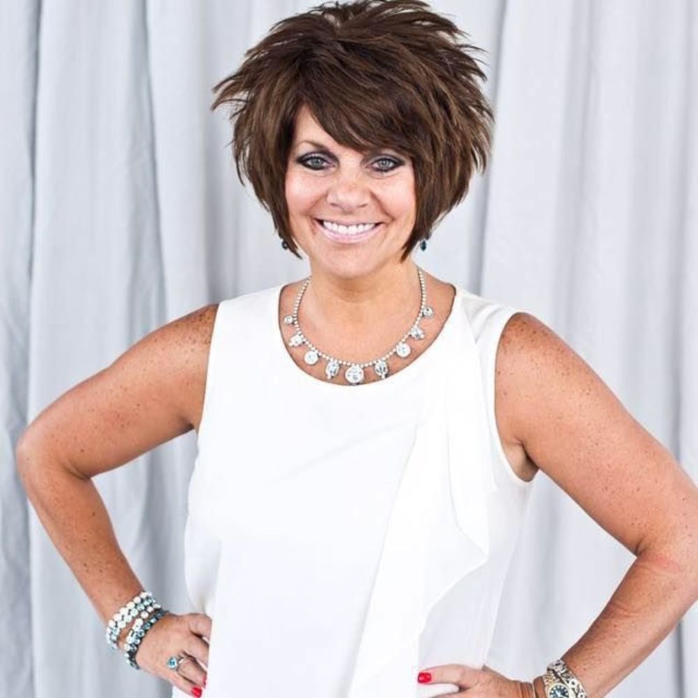 Meet your Posher, Laurie