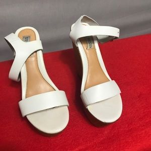 Steve Madden white platforms