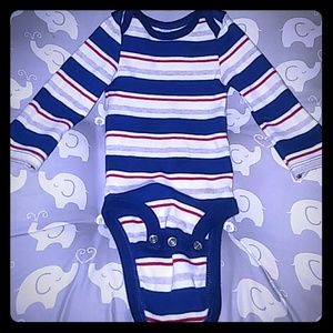 Boy long sleeve onesie