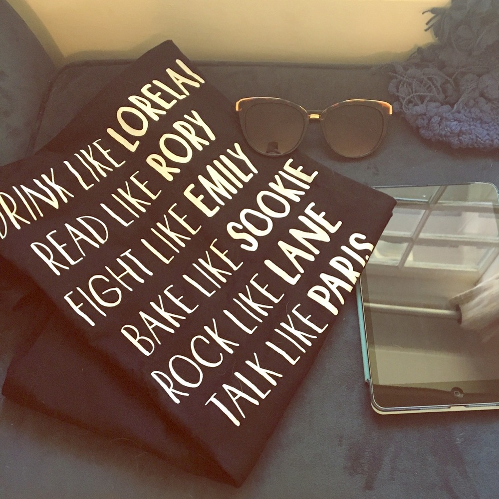 Gilmore Girls 🍋 Short-Sleeved Tshirt