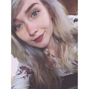 Meet your Posher, Ivy