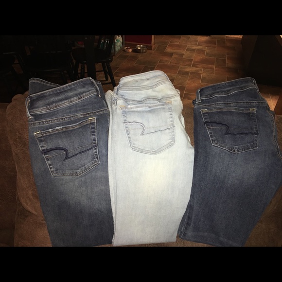 American Eagle Jeans. - Picture 1 of 3