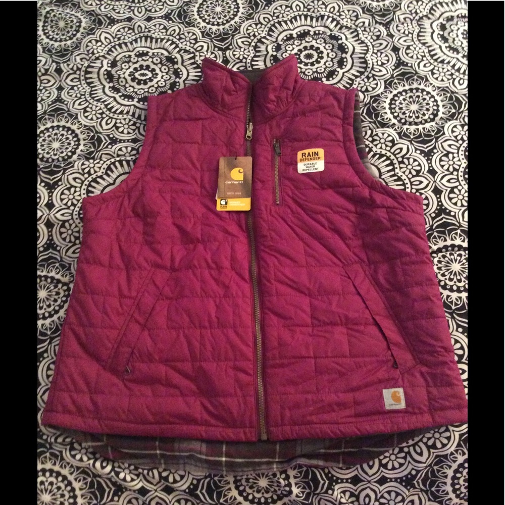 BRAND NEW, NEVER WORN, CARHARTT AMORET VEST😊