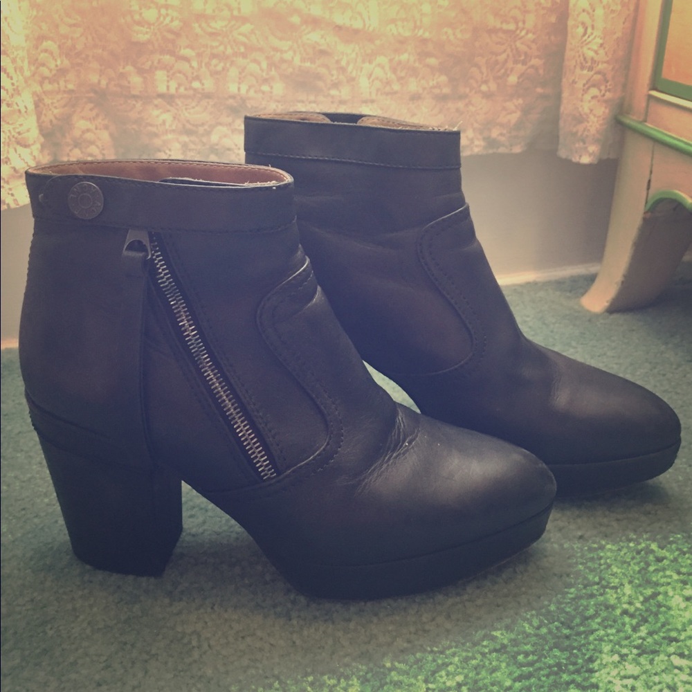 Acne Studios Stockholm Boots