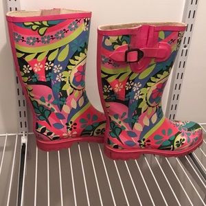 Rain boots.