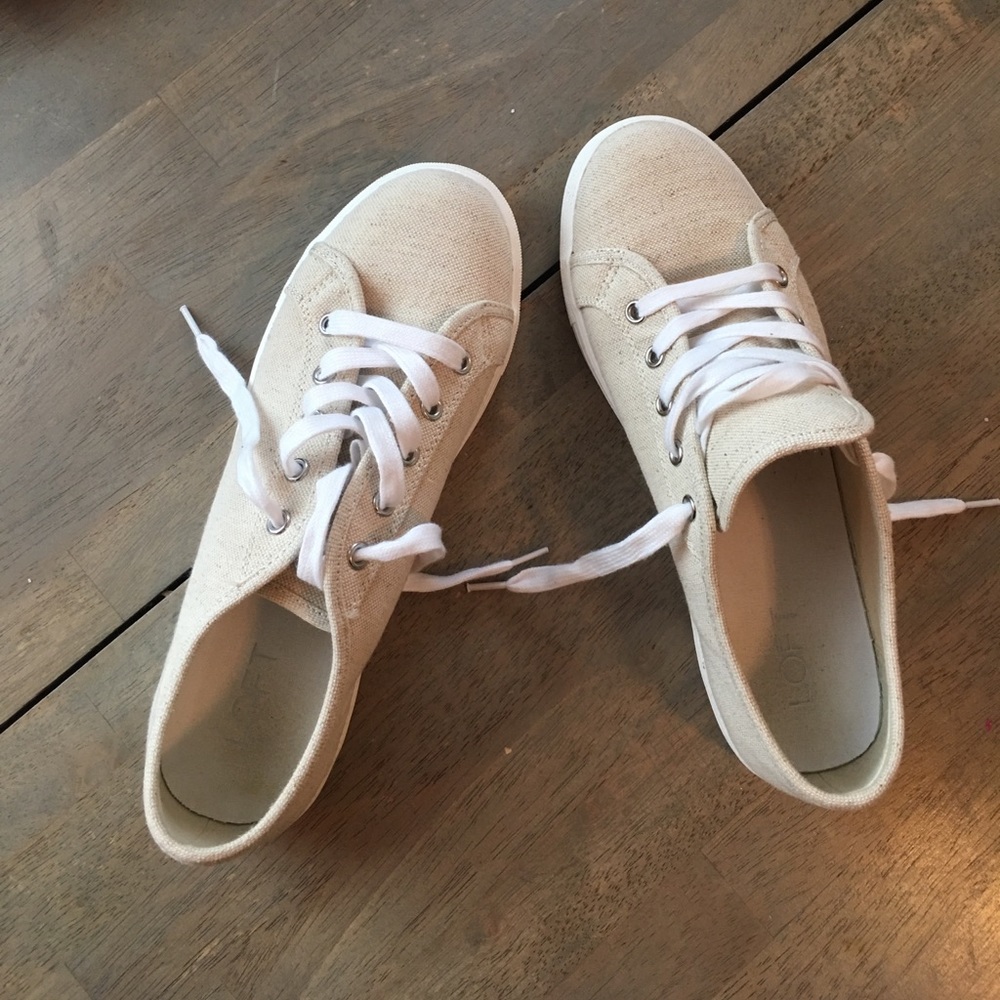 Loft Sneakers