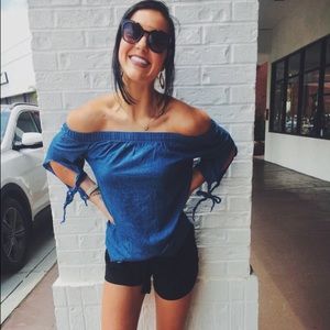 Meet your Posher, Adeline