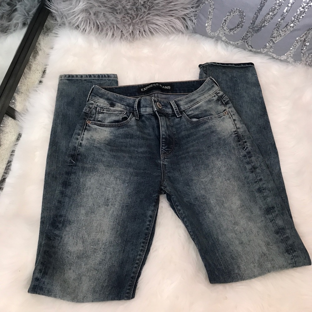 Express Jeans - Picture 2 of 5