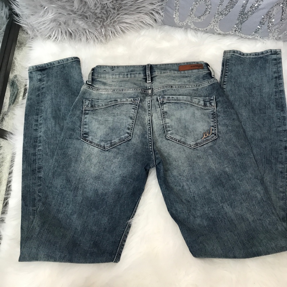 Express Jeans - Picture 3 of 5