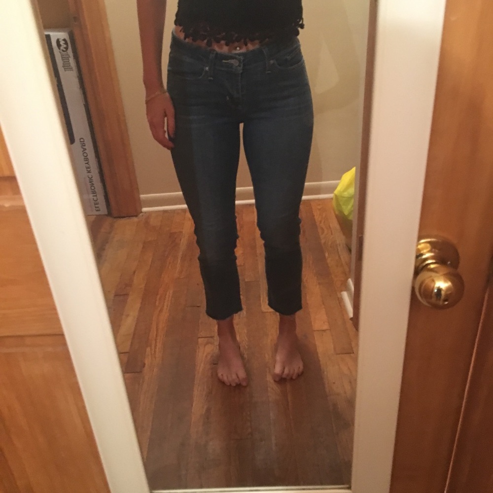 712 slim Levi's size 28 jeans