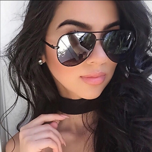 trendy chic black and silver aviator sunglasses - Picture 3 of 6