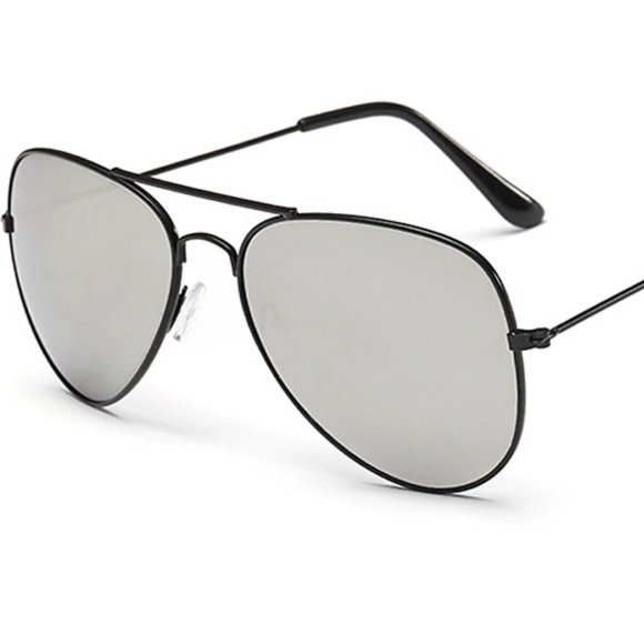trendy chic black and silver aviator sunglasses - Picture 4 of 6
