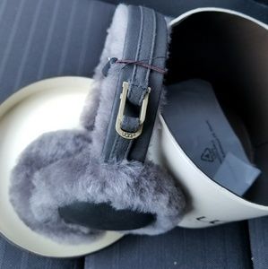 Ugg earmuffs