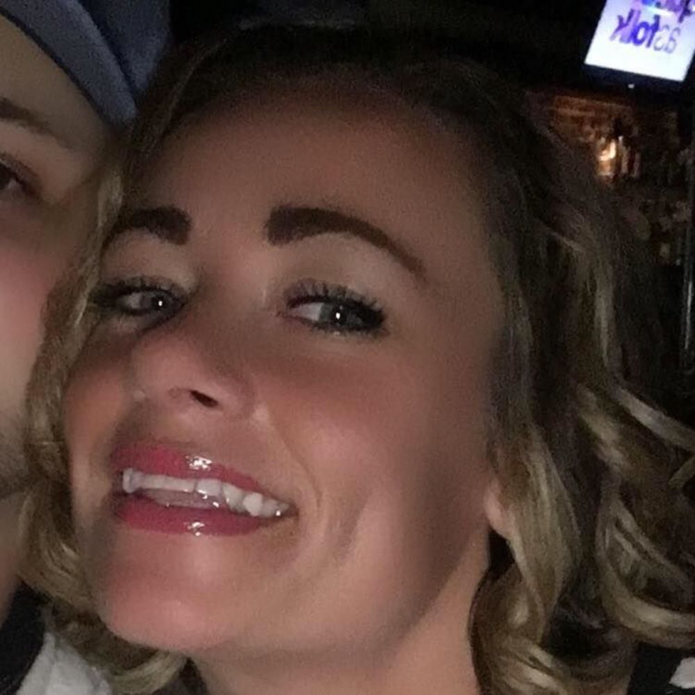 Meet your Posher, Kacey