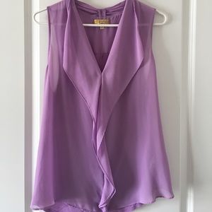 Princess by Vera Wang- flowy front lavender tank