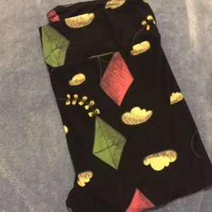 OS lularoe kite leggings