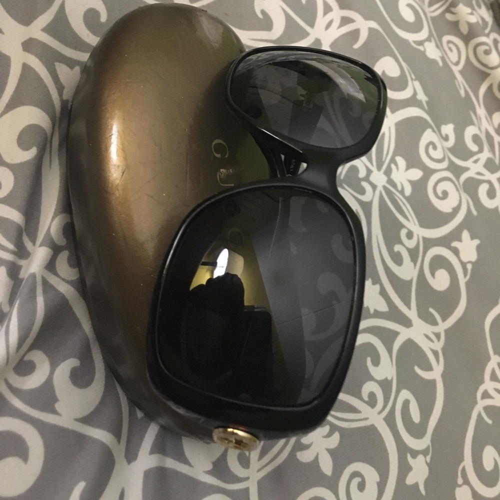 Sun glasses