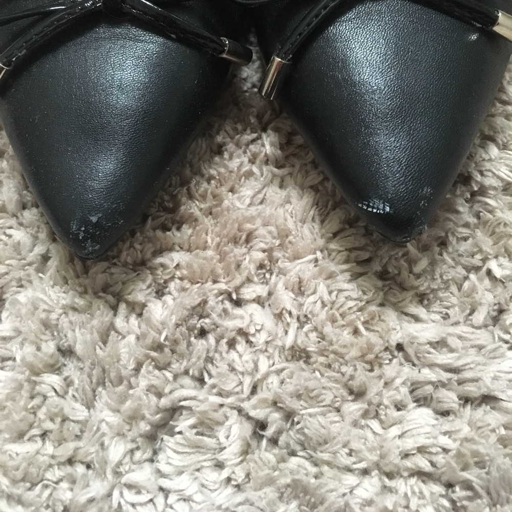 Heels - Picture 3 of 4