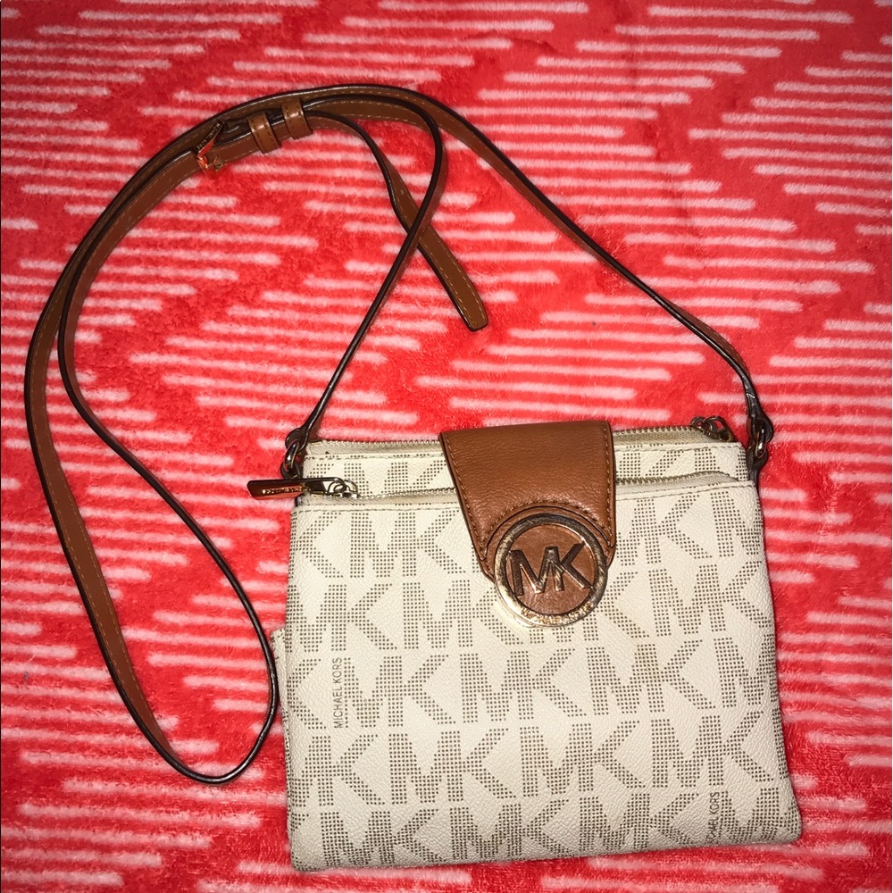 Michael Kors Crossbody