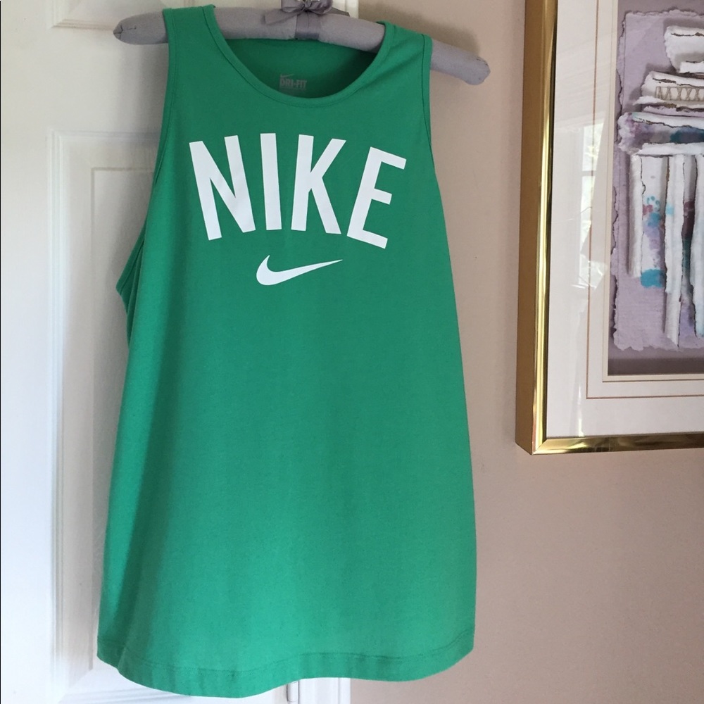 NWOT Nike Dri Fit Tank • Green