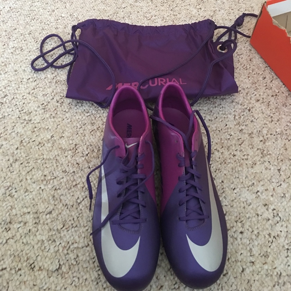 Nike Mercurial Vapor VII FG Soccer Cleats
