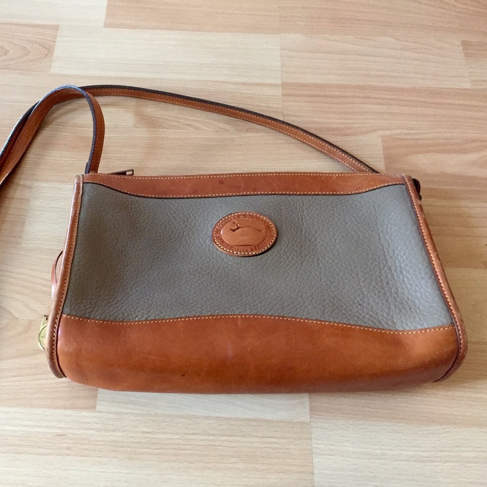 Vintage Dooney & Bourke Leather Zip-Top crossbody