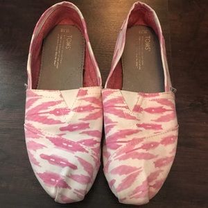 Toms shoes