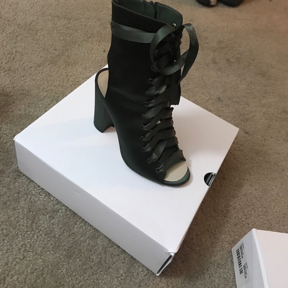 Aldo open toe green strap up boot! Worn once