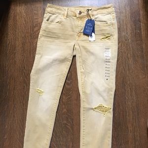 AEO denim low rise jegging crop size4 butterscotch