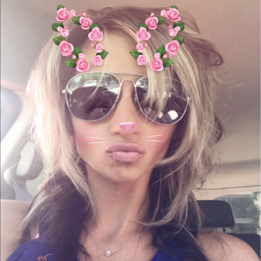 Meet your Posher, Michele