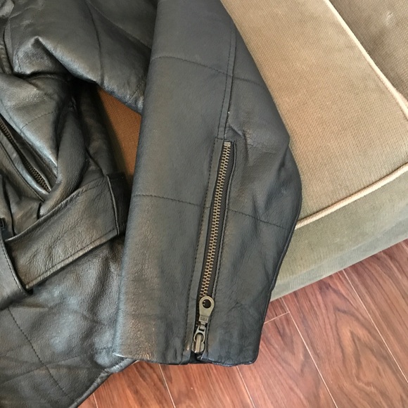 Women's Genuine Leather Jacket - Picture 2 of 7