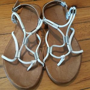 KENNETH COLE Sandals