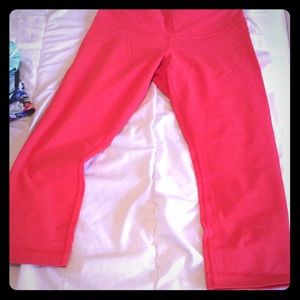 Lululemon wunder under crop