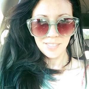 Meet your Posher, Aurora