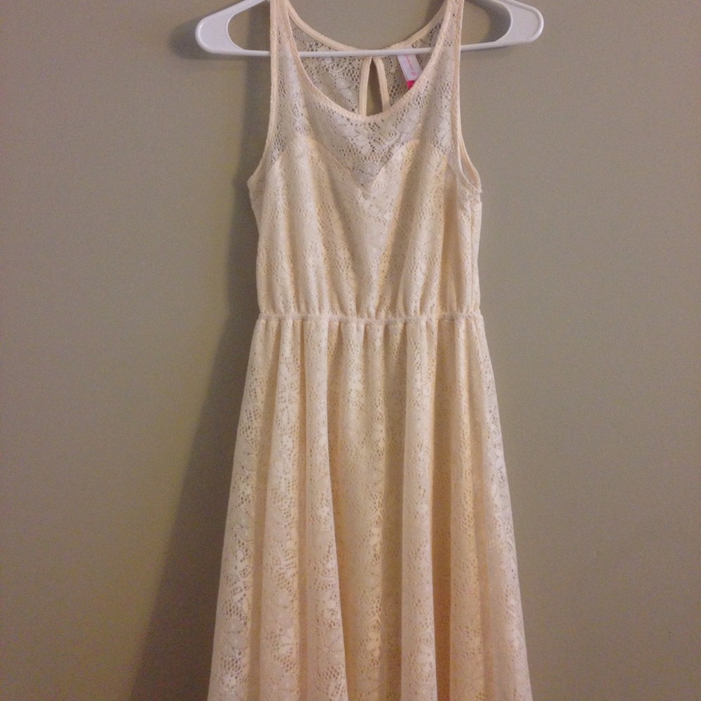 Cream Hi-Low Lace Dress