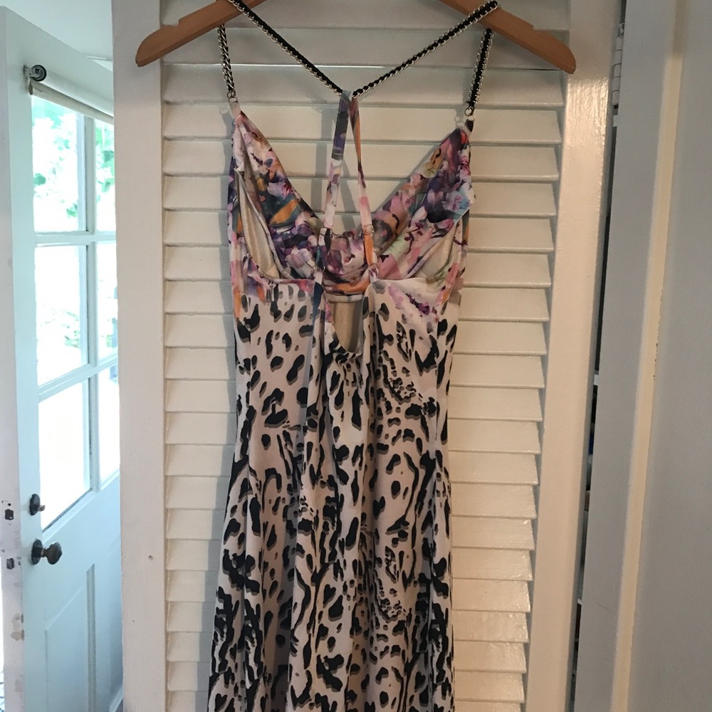 Dress - Picture 4 of 7