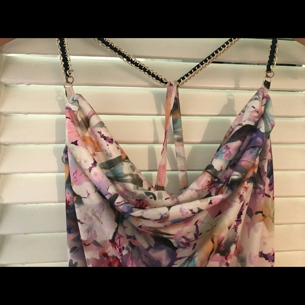 Dress - Picture 5 of 7