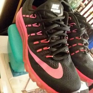 2016 women nike air max size 8