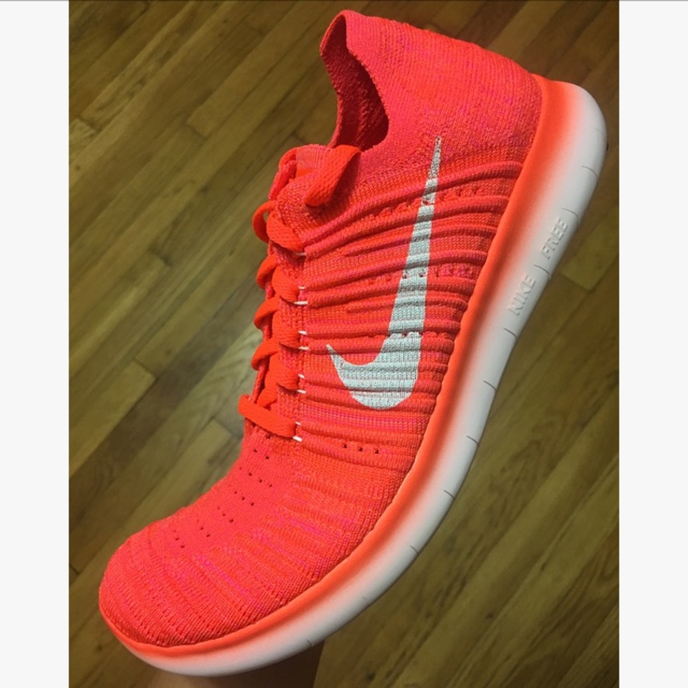 Nike free run flyknit women's orange white sneaker - Picture 3 of 4