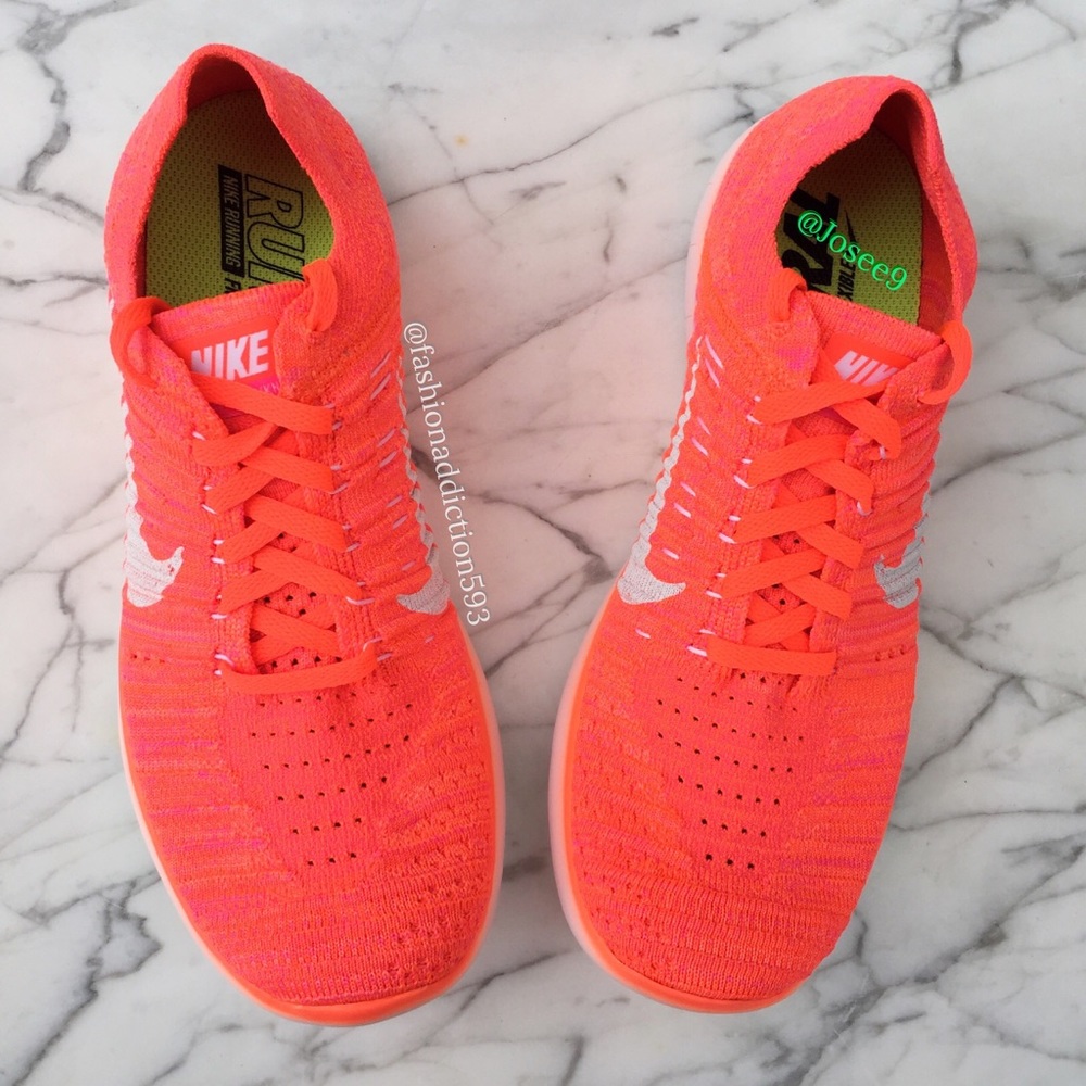 Nike free run flyknit women's orange white sneaker - Picture 2 of 4