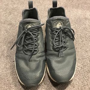 Nike Air Huarache Run