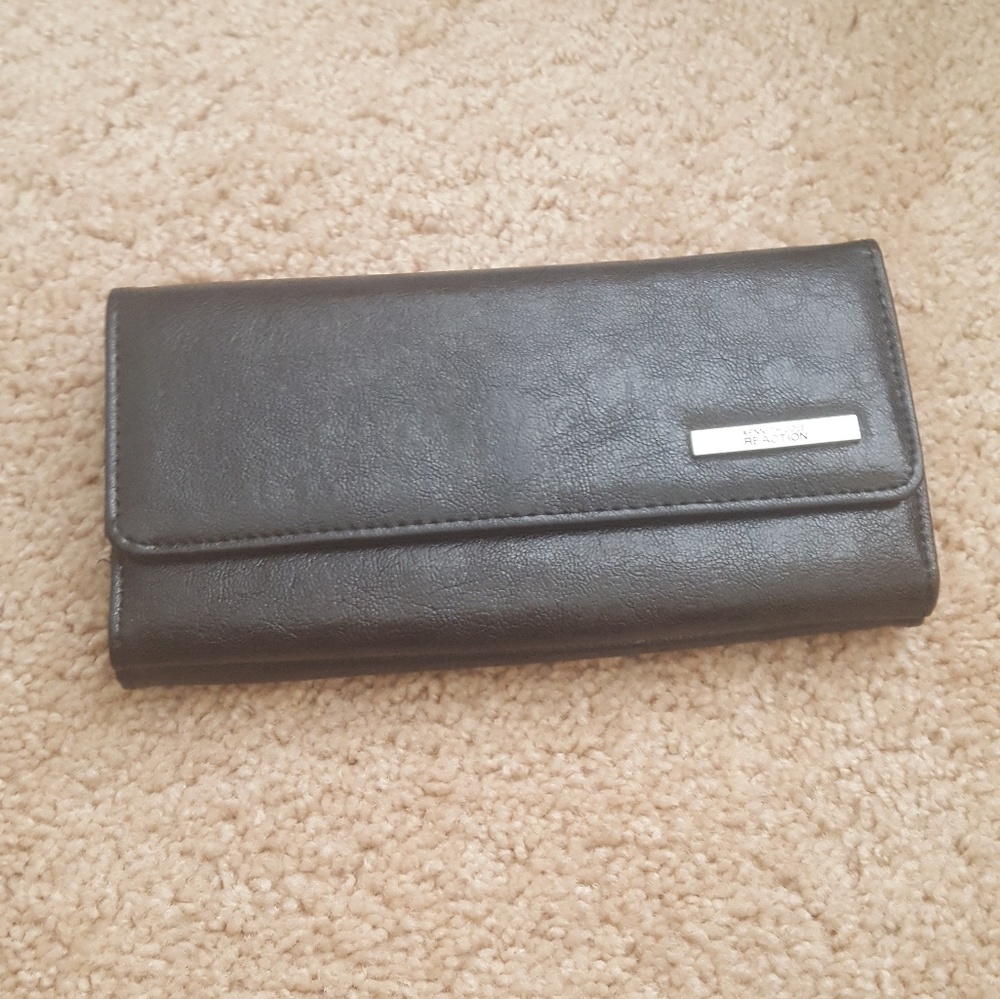 Kenneth Cole Reaction Wallet