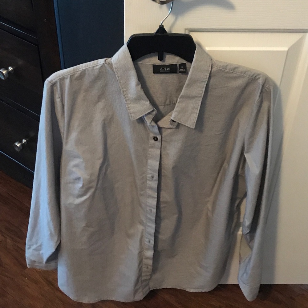 Apt. 9 dress shirt