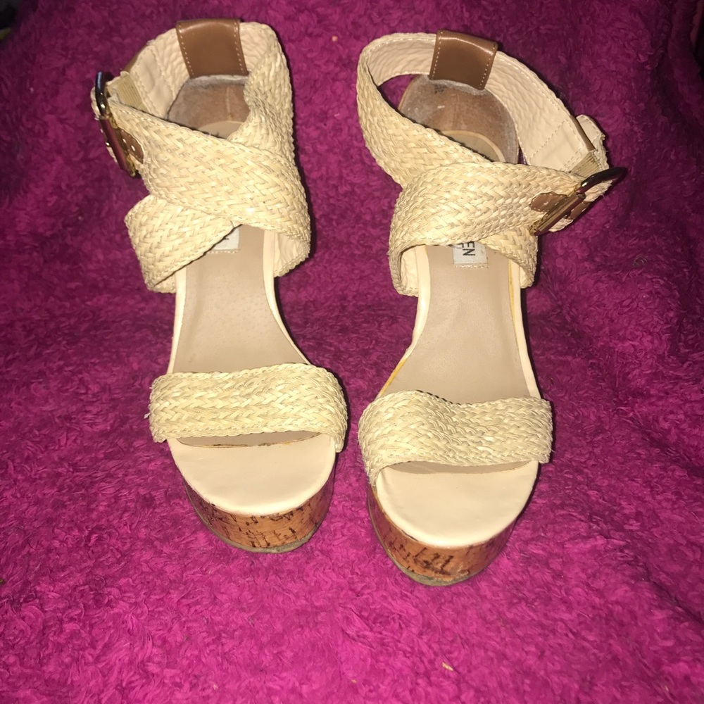 Steve madden wedges Sz 7