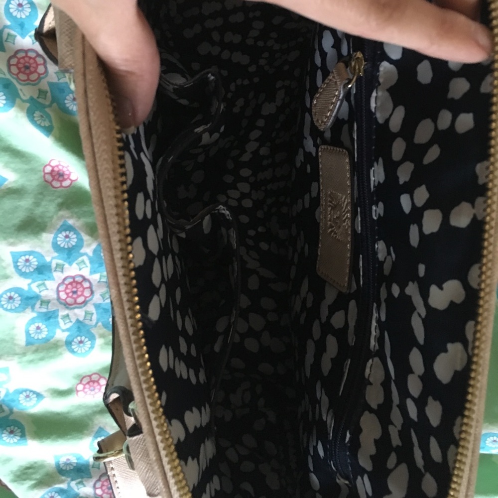 Purse - Picture 3 of 4