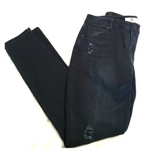 Dusk DeStructed Skinny Jean